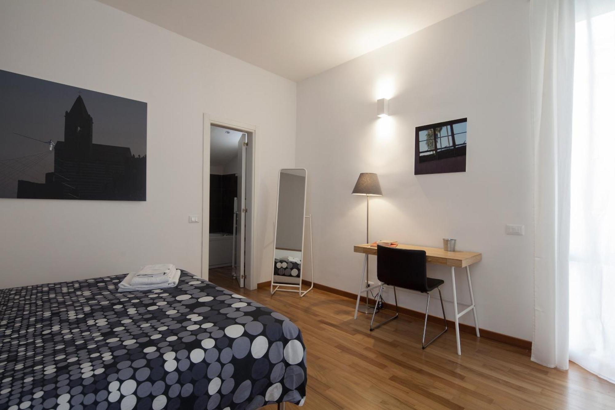 Cv5 - La Spezia City Center - Wide Modern Apartment Walking Distance To The Station To Cinque Terre - Big Terrace On The Roofs Εξωτερικό φωτογραφία